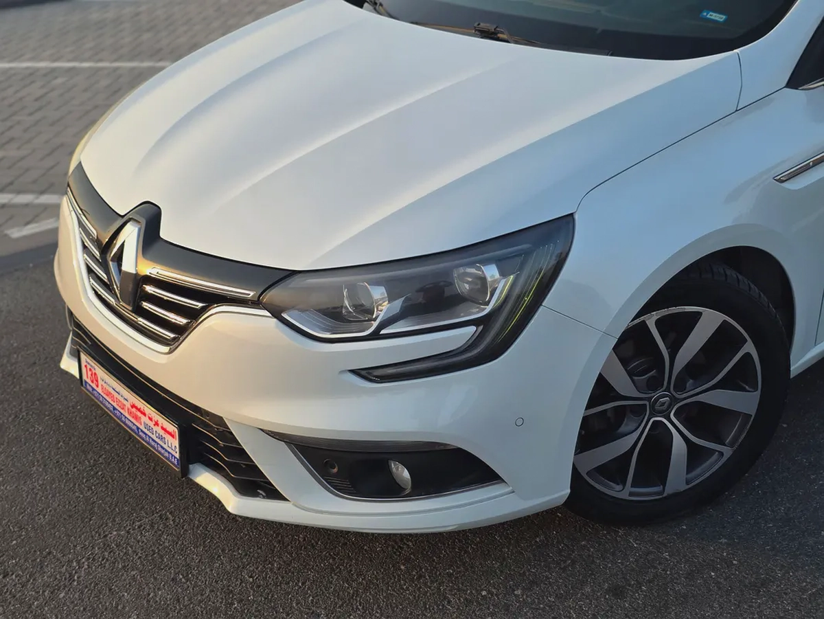 Renault Megane LE 2018 GCC Specs-2-2