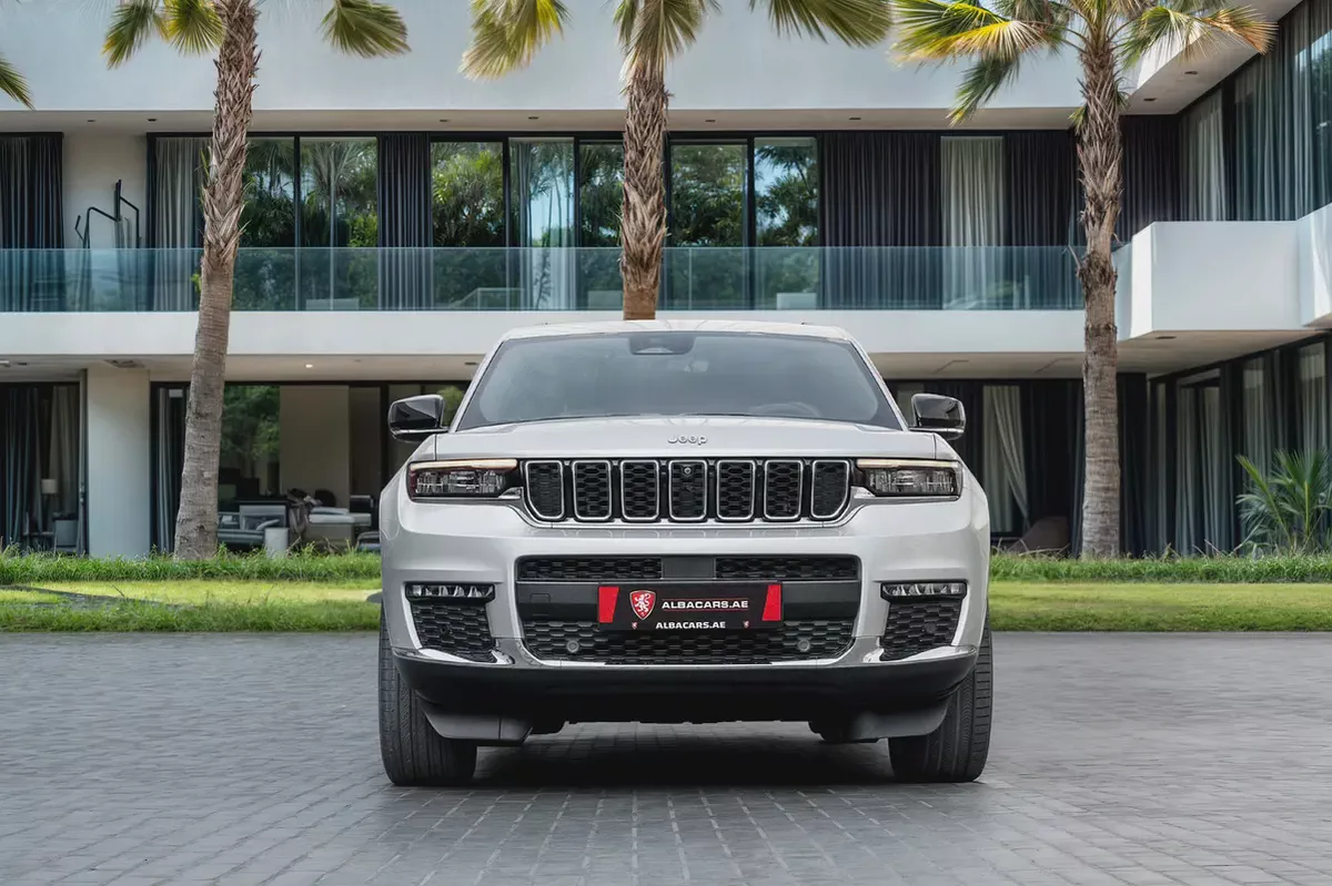 3,232 P.M |  Grand Cherokee L Limited | 0% Downpayment | JEEP WARRANTY+SERVICE CONTRACT!-3-3