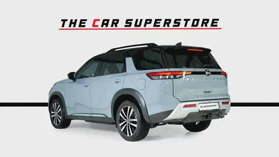 Nissan Pathfinder SL 4WD-7 Seats-Low Mileage-Dealer Warranty and Service Contract-Special Color-5