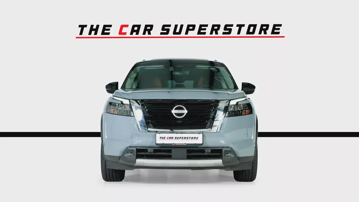 Nissan Pathfinder SL 4WD-7 Seats-Low Mileage-Dealer Warranty and Service Contract-Special Color-2-2