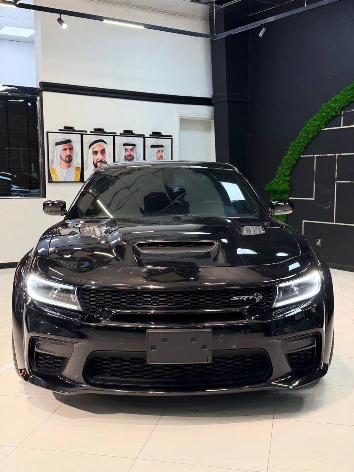 Dodge Charger SRT Hellcat 6.2L (707 HP)-4-4