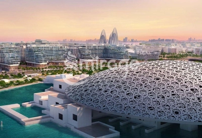 Prestigious Waterfront Studio | Iconic Location-0