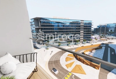 Prestigious Waterfront Studio | Iconic Location-1
