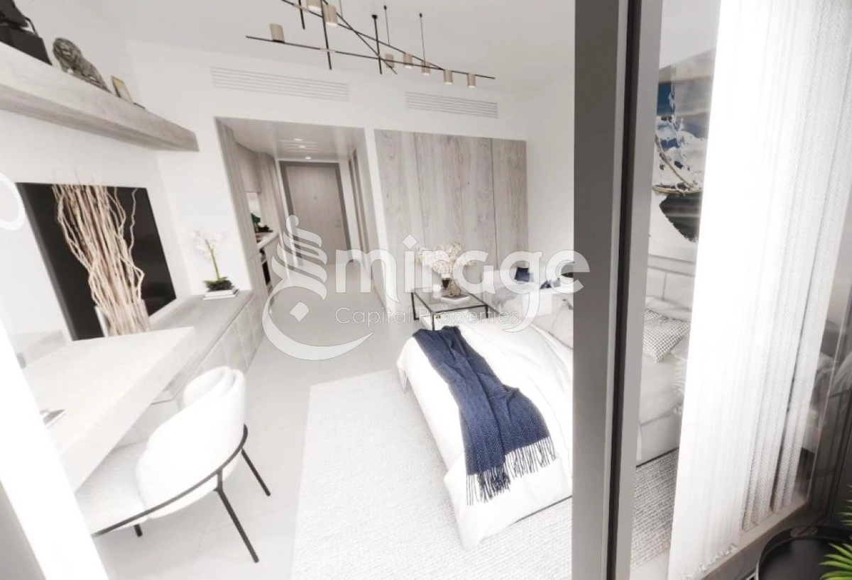 Prestigious Waterfront Studio | Iconic Location