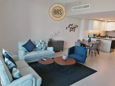 Fully Furnished ! Luxurious Apartment ! Ready To Move ! Pool Facing ! With All Aminities-0