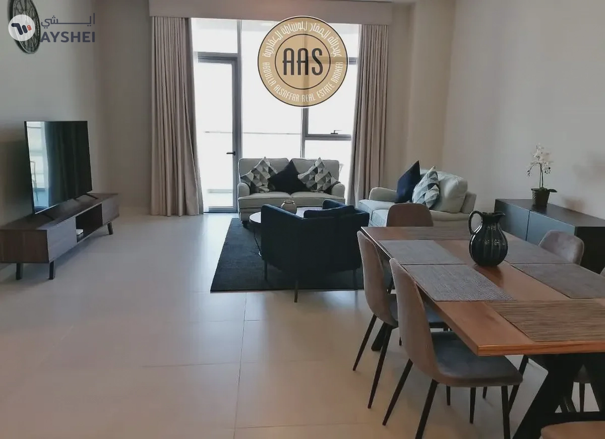 Fully Furnished ! Luxurious Apartment ! Ready To Move ! Pool Facing ! With All Aminities-1-1