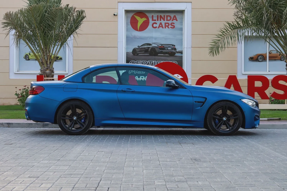 BMW 4 Series M4 2016-9-9