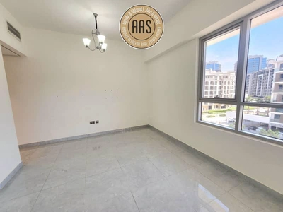 Like a brand new 2bhk//lavish interior//rent100k//all amenities//in arjan-5