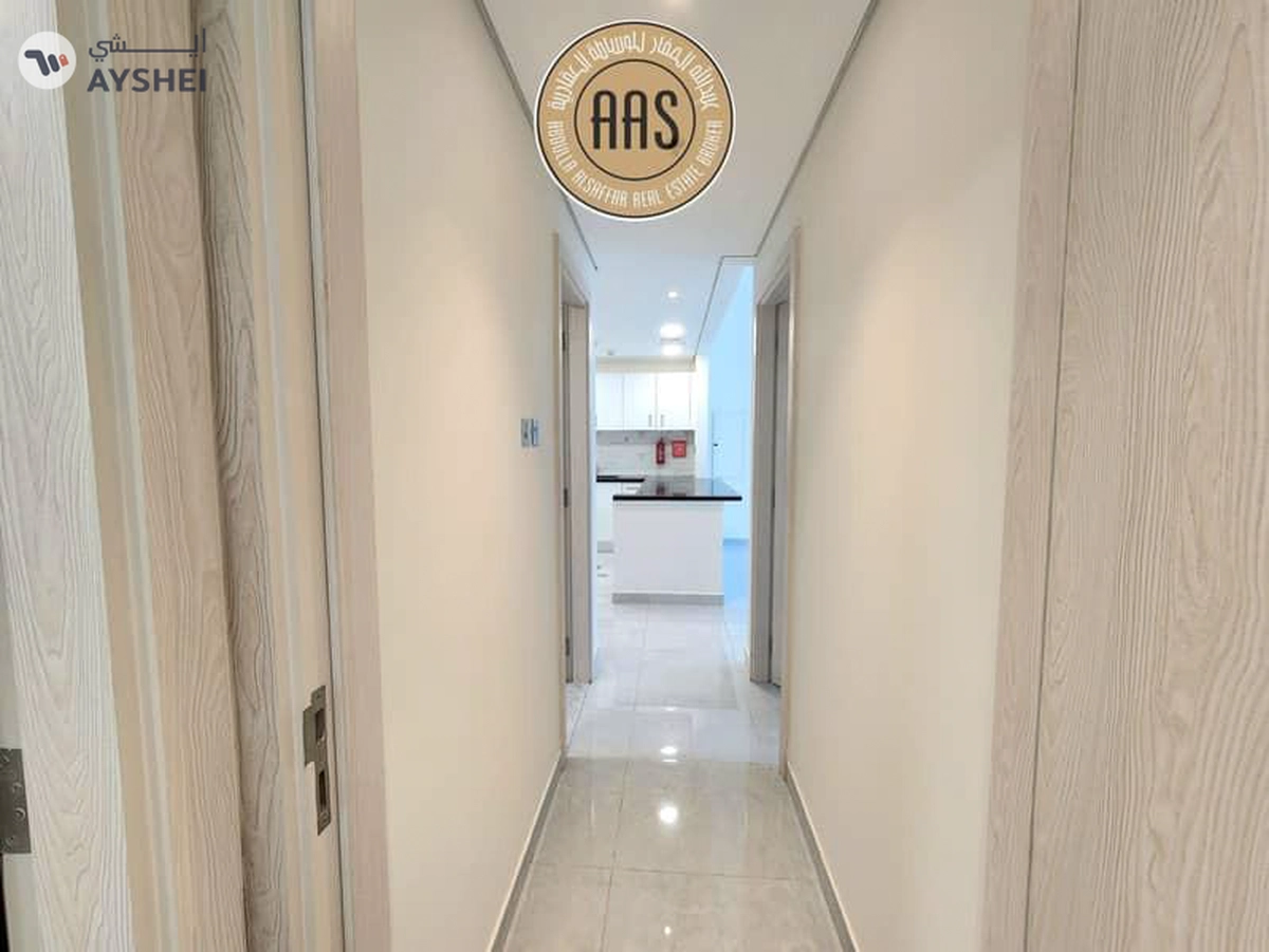 Like a brand new 2bhk//lavish interior//rent100k//all amenities//in arjan-6-6