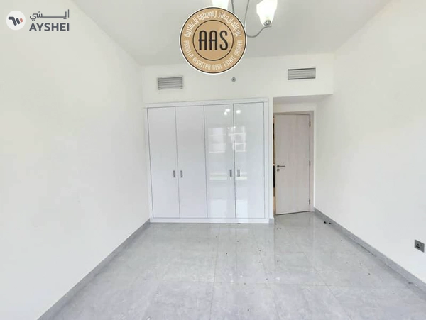 Like a brand new 2bhk//lavish interior//rent100k//all amenities//in arjan