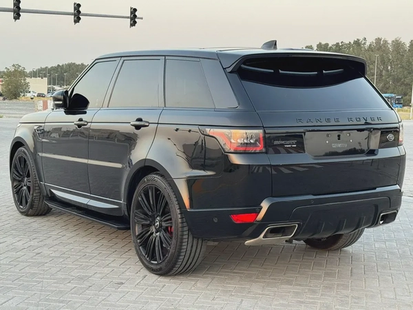 2020 Land Rover Range Rover Sport HSE - American Specs
