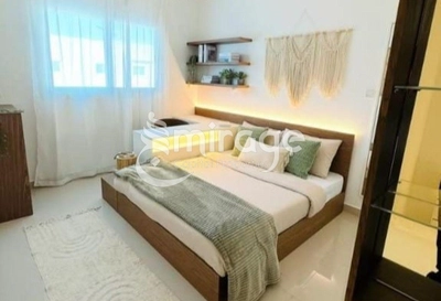 Vibrant 4BR Villa | Family Home | Private Pool-1