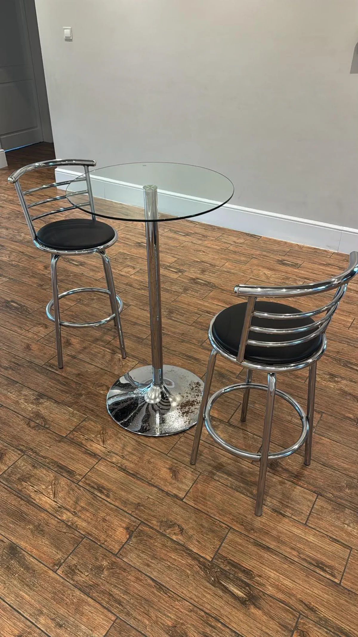 stools-1-1
