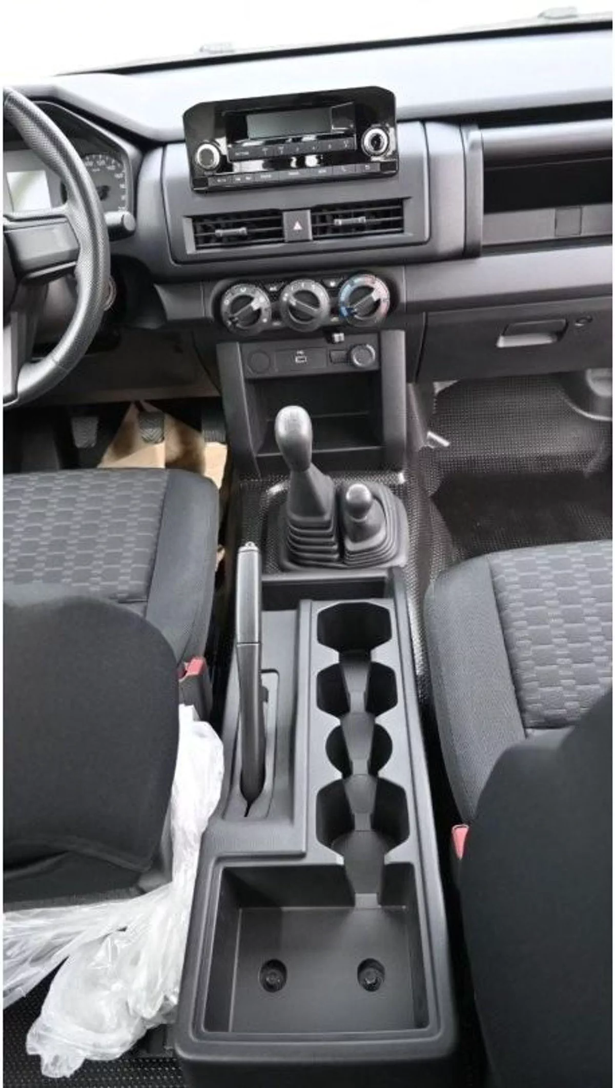 Mitsubishi L200 GL Mitsubishi L200 2.4L Diesel MT MY2024-8-0