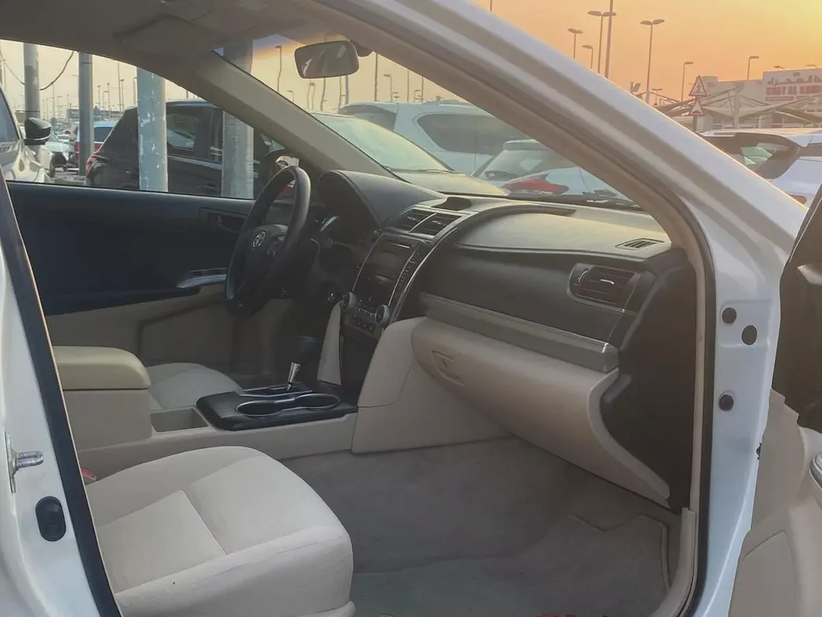 Toyota Camry S 2017 GCC Specs-12-12