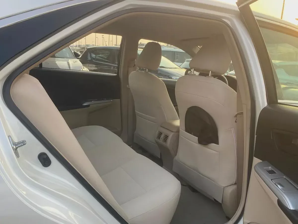 Toyota Camry S 2017 GCC Specs-15-15