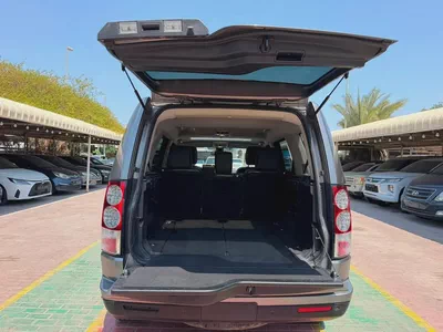 Land Rover LR4 HSE 2011 | GCC Specs | Well Maintained-9