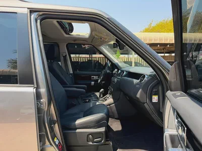 Land Rover LR4 HSE 2011 | GCC Specs | Well Maintained-10