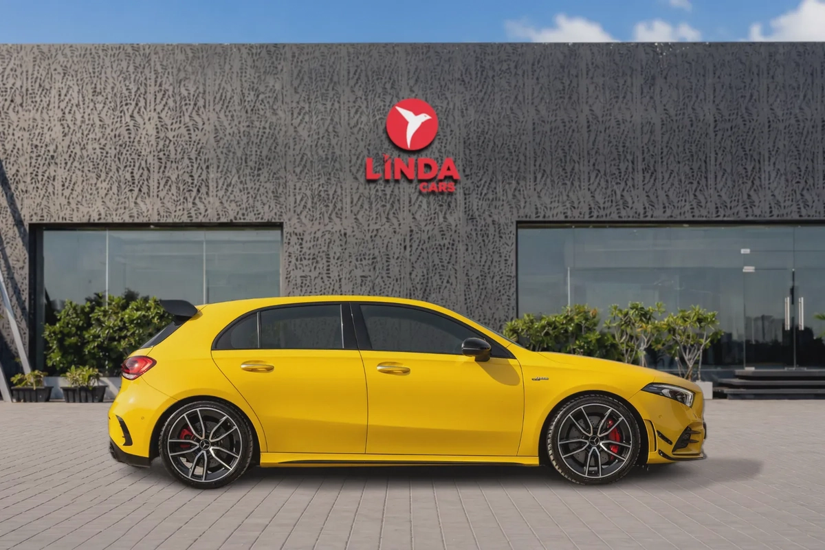 Mercedes-Benz A-Class 35 AMG 2023-8-8
