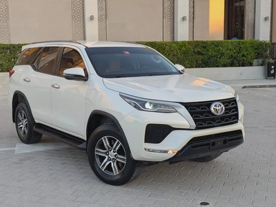 2021 Toyota Fortuner EXR GCC Specs | 2.7L Petrol | Excellent Condition | Family SUV-0