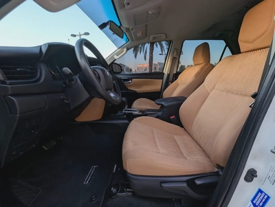 2021 Toyota Fortuner EXR GCC Specs | 2.7L Petrol | Excellent Condition | Family SUV-15
