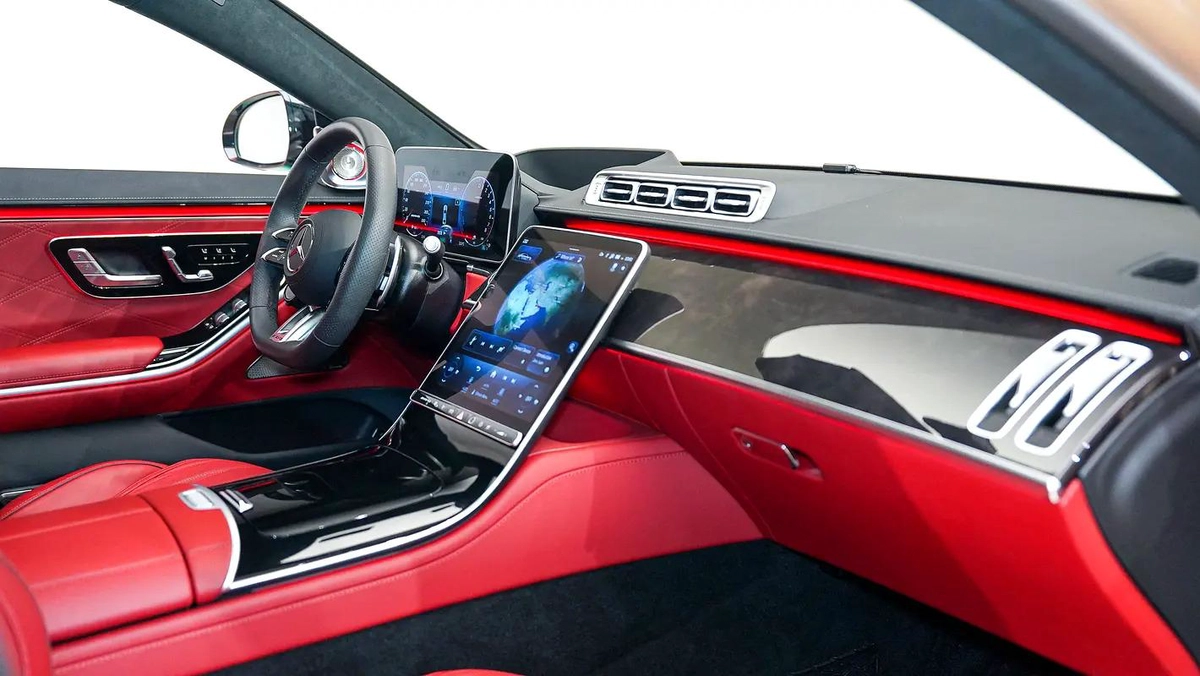 UAEs Very Best Example | 2 Years Free Servicing | AED 10,271 Per Month-3-3