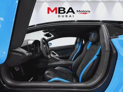 2015 Lamborghini Aventador LP 700-4 GCC Spec - Full Service Record-7