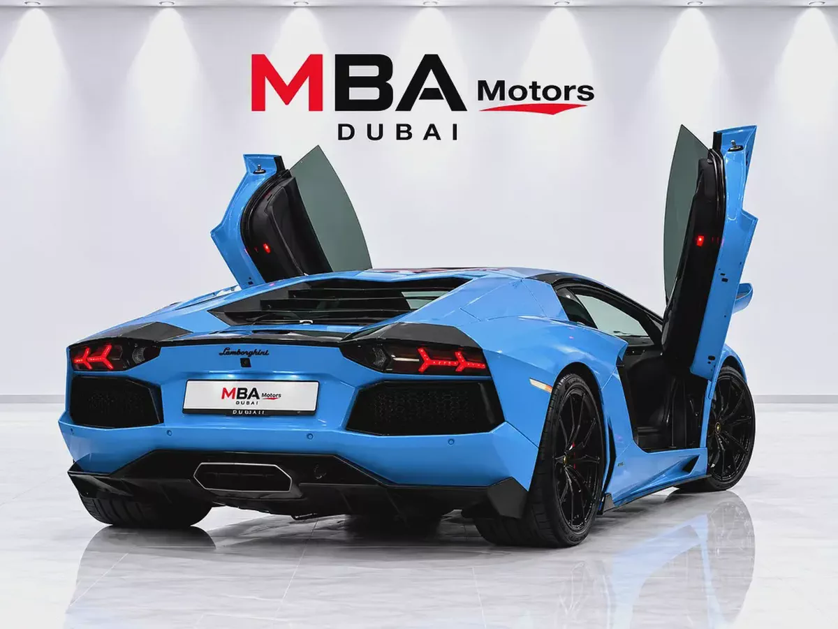 2015 Lamborghini Aventador LP 700-4 GCC Spec - Full Service Record-1-1