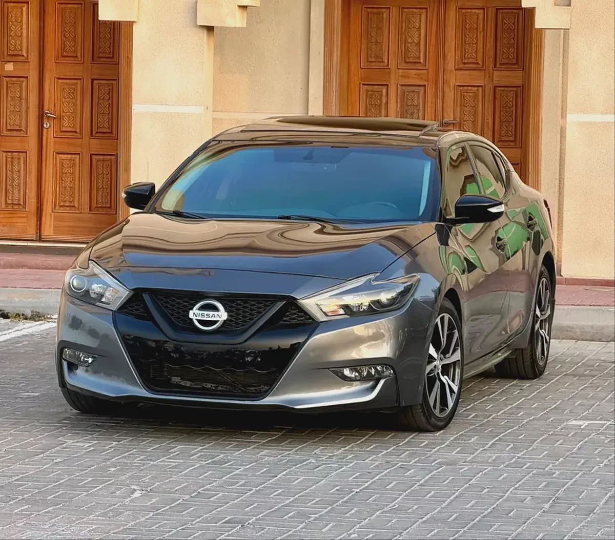 Nissan Maxima SV 2016 | American Specs | Well Maintained-16-16