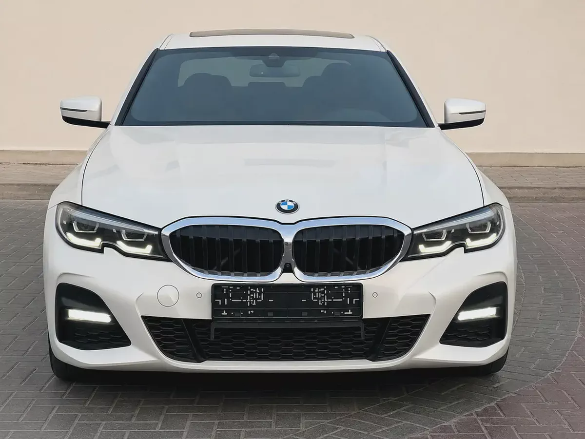 AED 1,526 P.M | BMW 330I M-KIT | 2.0L TWIN-TURBO | 2020 | GCC | ORIGINAL PAINT-10-10