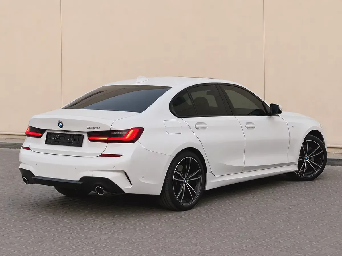 AED 1,526 P.M | BMW 330I M-KIT | 2.0L TWIN-TURBO | 2020 | GCC | ORIGINAL PAINT-5-5