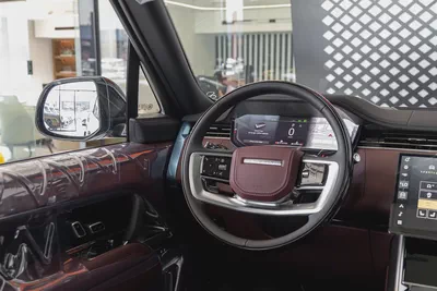 Range Rover Vogue | HSE P530 | 2026 | GCC | V8 | Black Edition | AWD | Black  maroon Interior-11