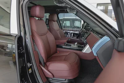 Range Rover Vogue | HSE P530 | 2026 | GCC | V8 | Black Edition | AWD | Black  maroon Interior-18