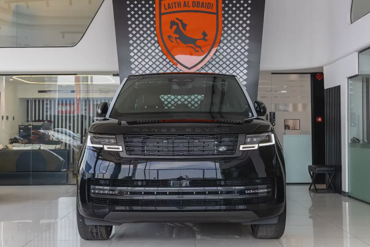 Range Rover Vogue | HSE P530 | 2026 | GCC | V8 | Black Edition | AWD | Black  maroon Interior-1-1
