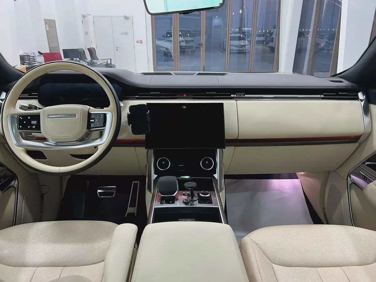 Land Rover Range Rover HSE P530 2022 | GCC Specs | Warranty-10-10