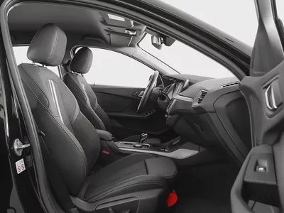 1,880 AED / 60 months | 0% DP | 2023 BMW 120i Sport Line / Full BMW Service History-7