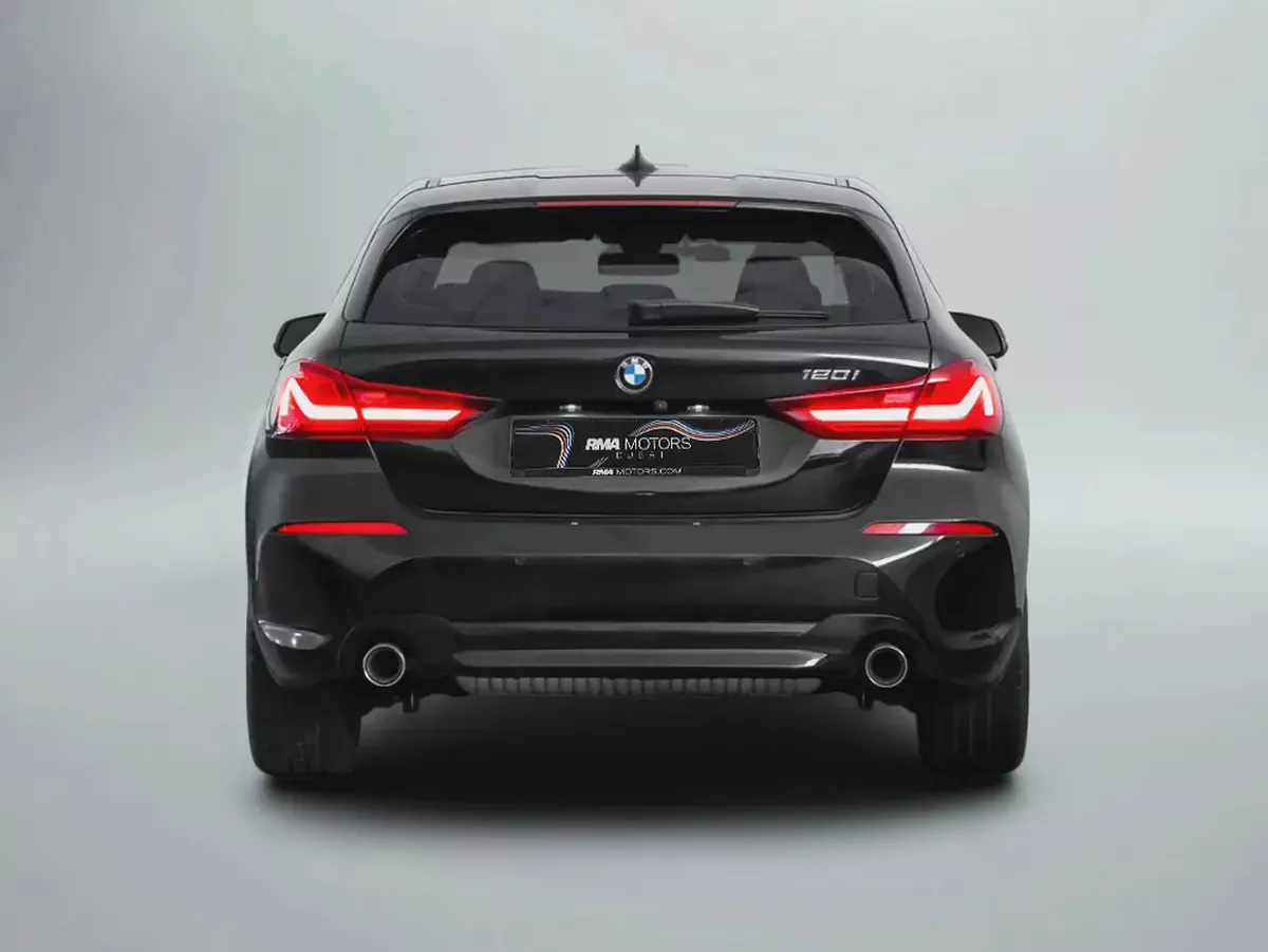 1,880 AED / 60 months | 0% DP | 2023 BMW 120i Sport Line / Full BMW Service History-3-3