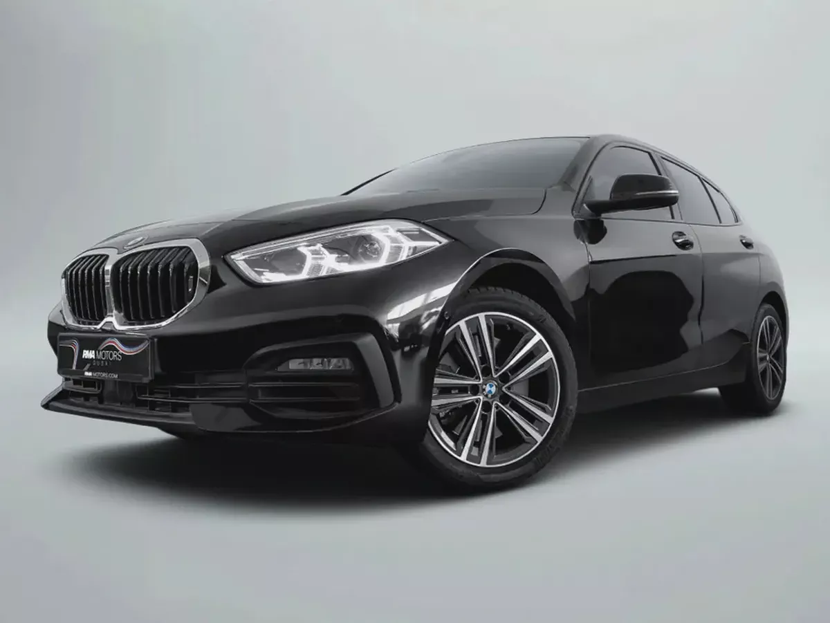 1,880 AED / 60 months | 0% DP | 2023 BMW 120i Sport Line / Full BMW Service History-4-4