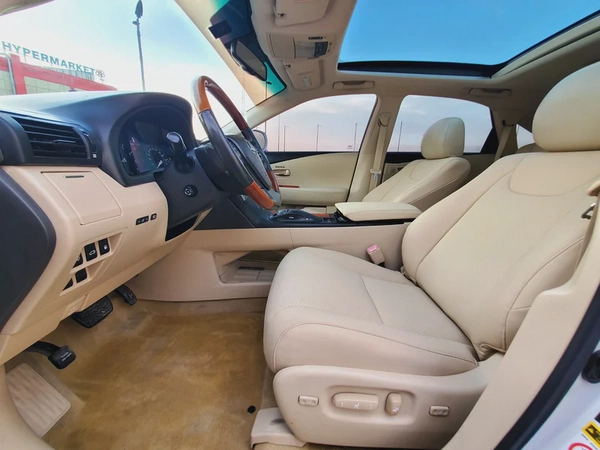 LEXUS RX350 2009 G.C.C FULL OPTION PANORAMIC ROOF IN EXCELLENT CONDITION