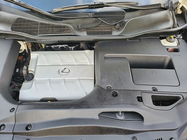 LEXUS RX350 2009 G.C.C FULL OPTION PANORAMIC ROOF IN EXCELLENT CONDITION