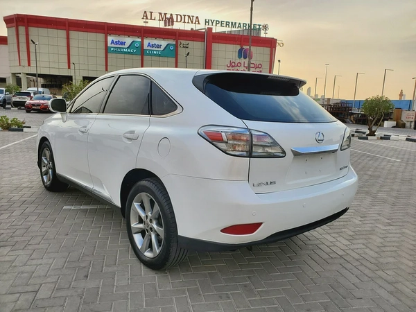 LEXUS RX350 2009 G.C.C FULL OPTION PANORAMIC ROOF IN EXCELLENT CONDITION