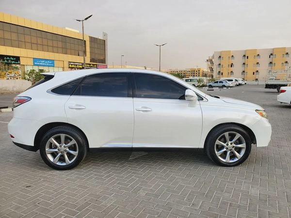 LEXUS RX350 2009 G.C.C FULL OPTION PANORAMIC ROOF IN EXCELLENT CONDITION