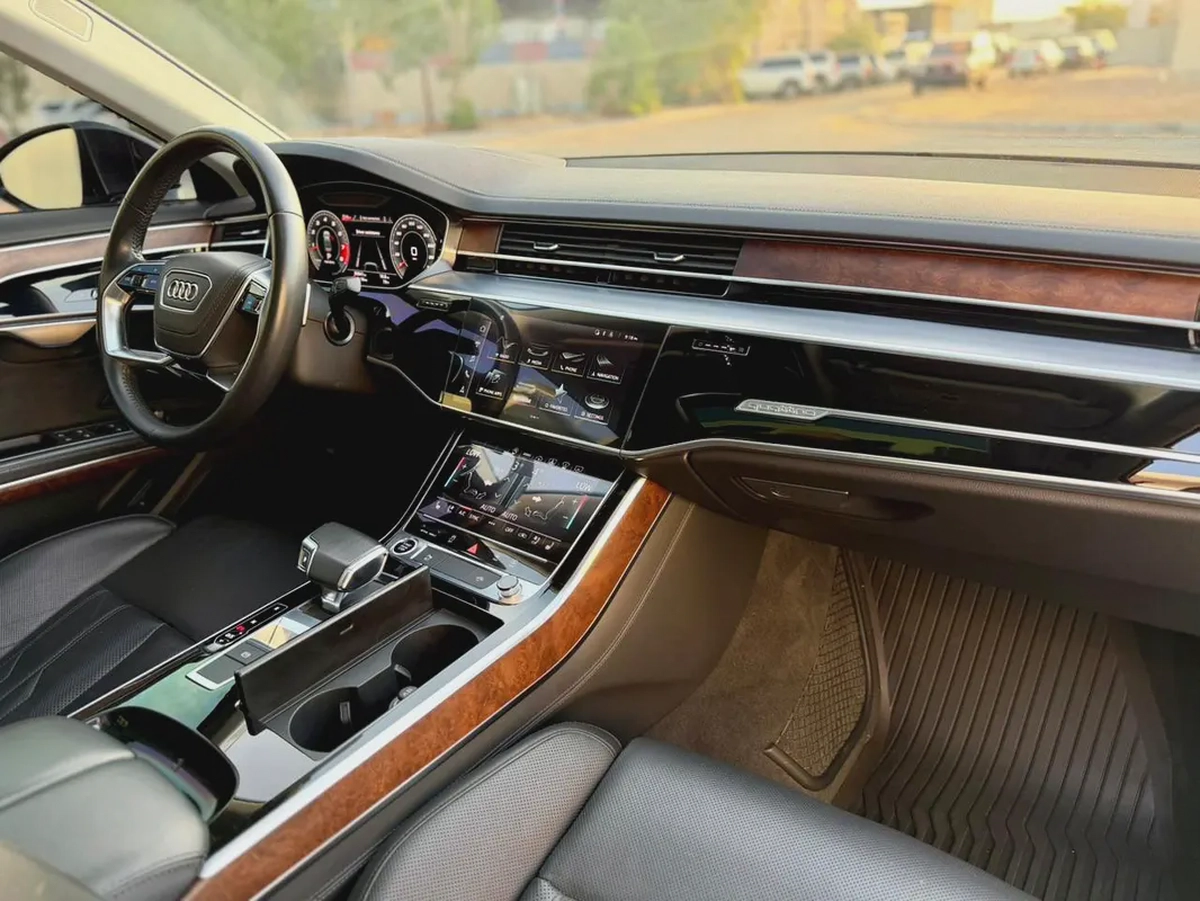 2021 Audi A8L Quattro - American Specs - Low Mileage Luxury Sedan-14-14