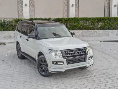 MITSUBISHI PAJERO 2016 MODIFIED SIGNATURE EDITION GLS MID V6 3.5L GCC IN EXCELLENT CONDITION-0