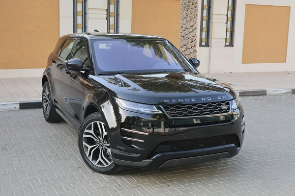 EVOQUE P250 HSE - GCC SPECS - FULL SERVICE HISTORY - ACCIDENT FREE - UNDER WARRANTY -