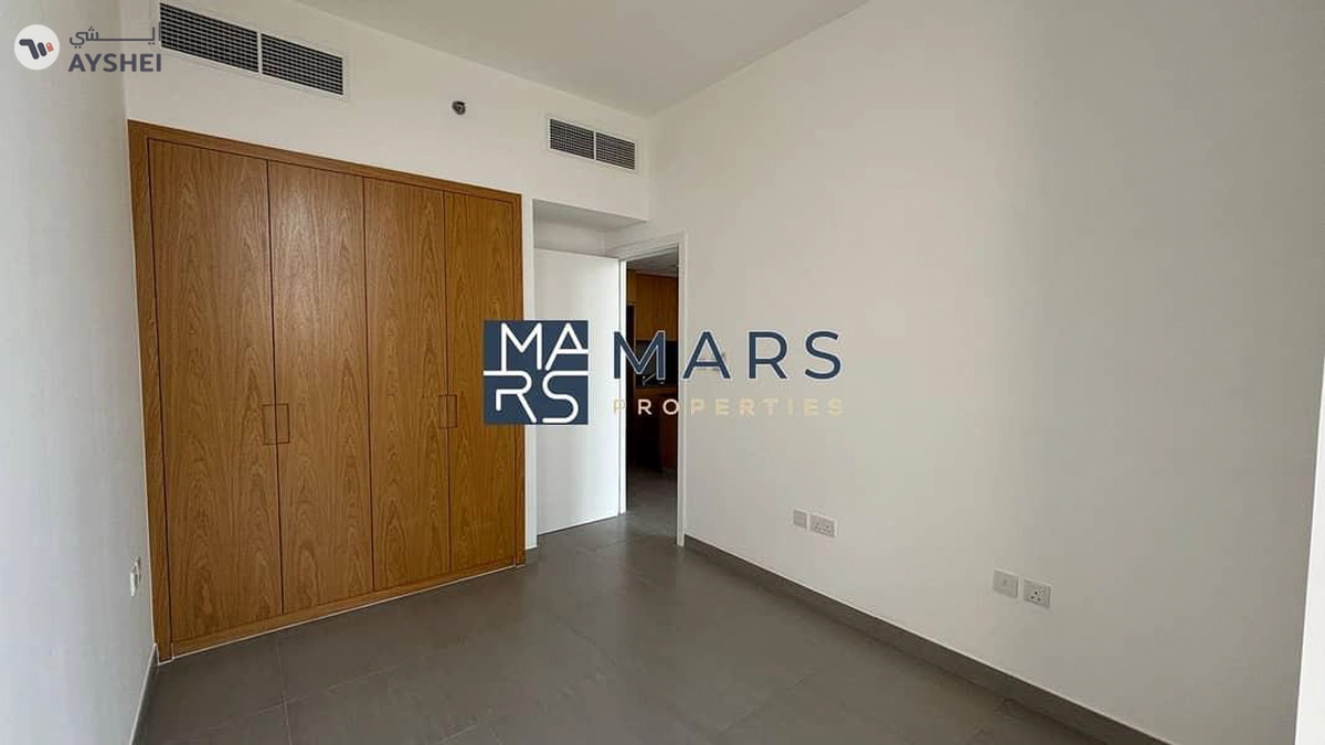 Top-Floor 1BHK with Stunning Views and Privacy