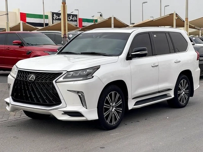 Lexus LX 570 Signature 2018 GCC Specs-0