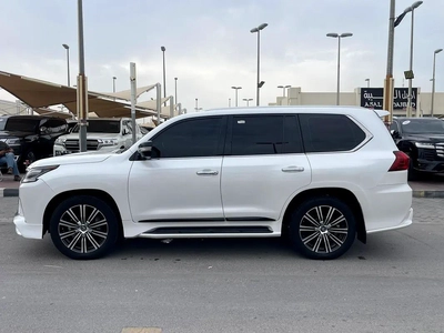 Lexus LX 570 Signature 2018 GCC Specs-11