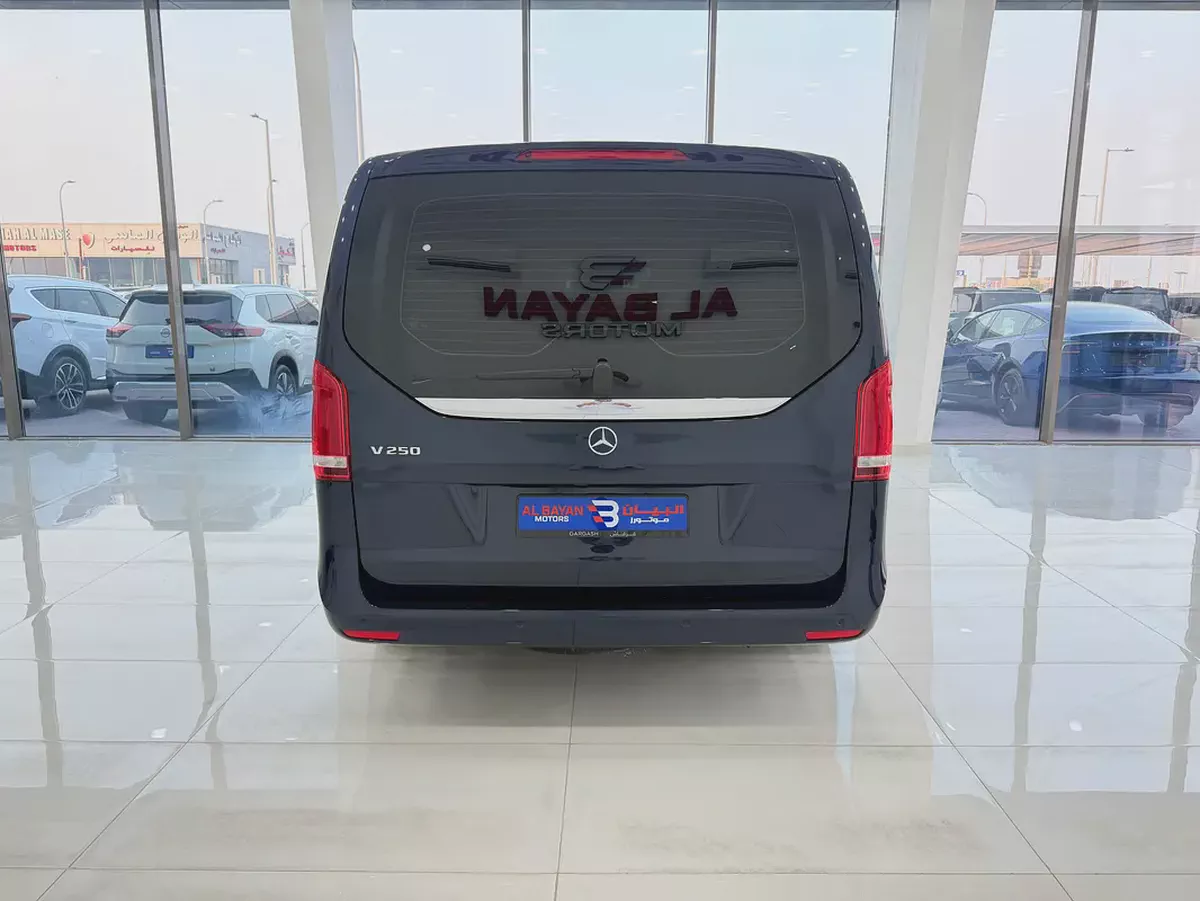 مرسيدس V250 كحلي / بيج 2020 (خليجي)-4-4