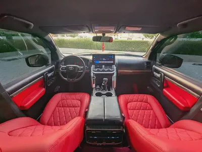 Toyota Land Cruiser GXR 2012 Facelifted 2025 GCC Specs - Interior and Exterior Excellent Condition-8